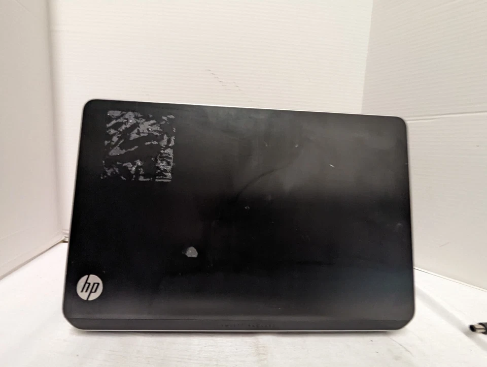 Portátil HP PAVILION M6 15" AMD A10-4600M 2gbs RAM sin disco duro Foto 4 de 4