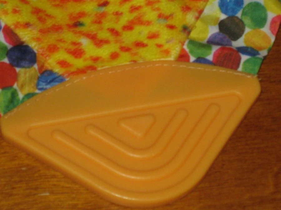 Manta de seguridad Eric Carle naranja puntos de león bebé adorable niños mordedor preferido Foto 3 de 4