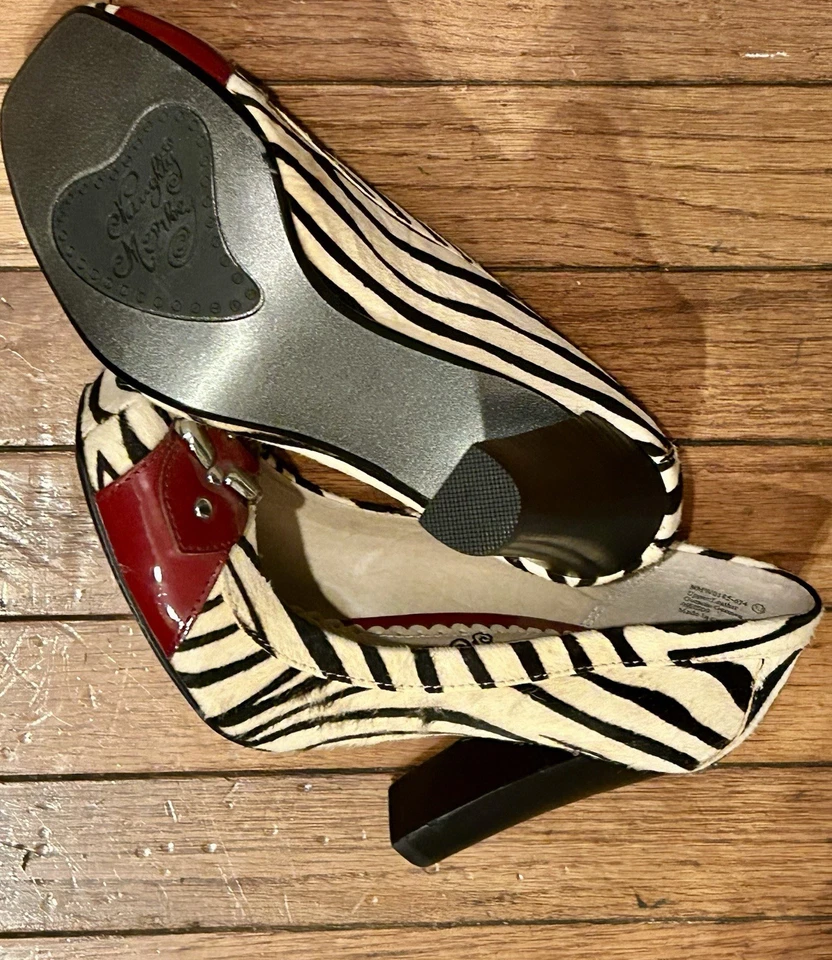 Zapatos de salón Naughty Monkey de cuero negro y ref. con hebilla de 7,5 para mujer Foto 4 de 4