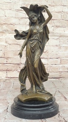 Signed Art Deco Bronze Statue of a Woman   Sexy Detailed Artwork, Genuine Home F