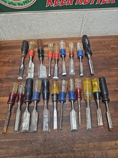 K197 Lot of Modern wood chisels Craftsman Etc Some need TLC