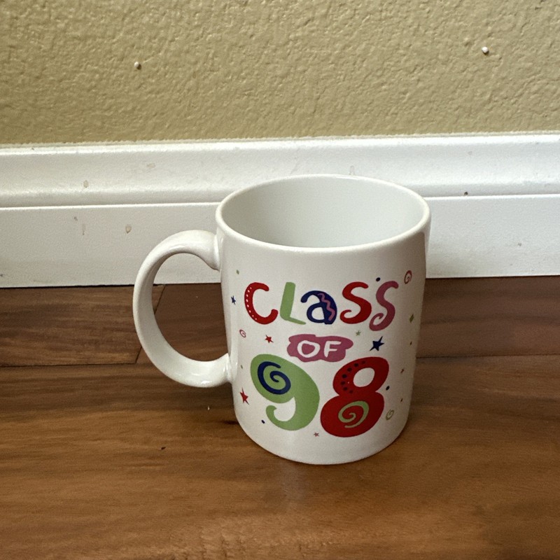 Vtg Hallmark Class of 1998 Ceramic Mug Cup White Outside Yellow Inside Reunion