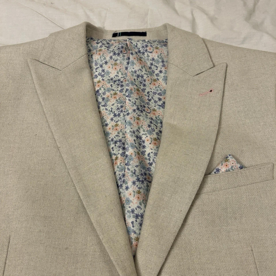 Traje de dos piezas Harry Brown para hombre blanco roto floral 42r 34x32 calce ajustado Foto 2 de 4