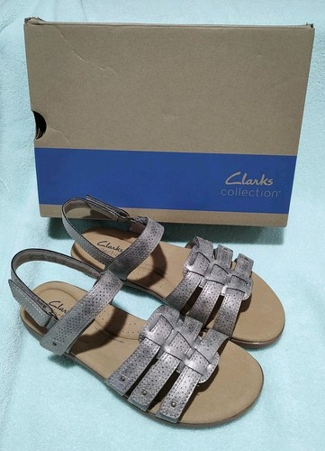 Sandalias Clark's Collection Elizabeth Kay Top Metálicas Talla 8 Medianas - Imagen 1 de 9