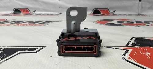 17 18 TOYOTA COROLLA NETWORK GATEWAY CONTROL MODULE 89100-02040 - Foto 3 di 8