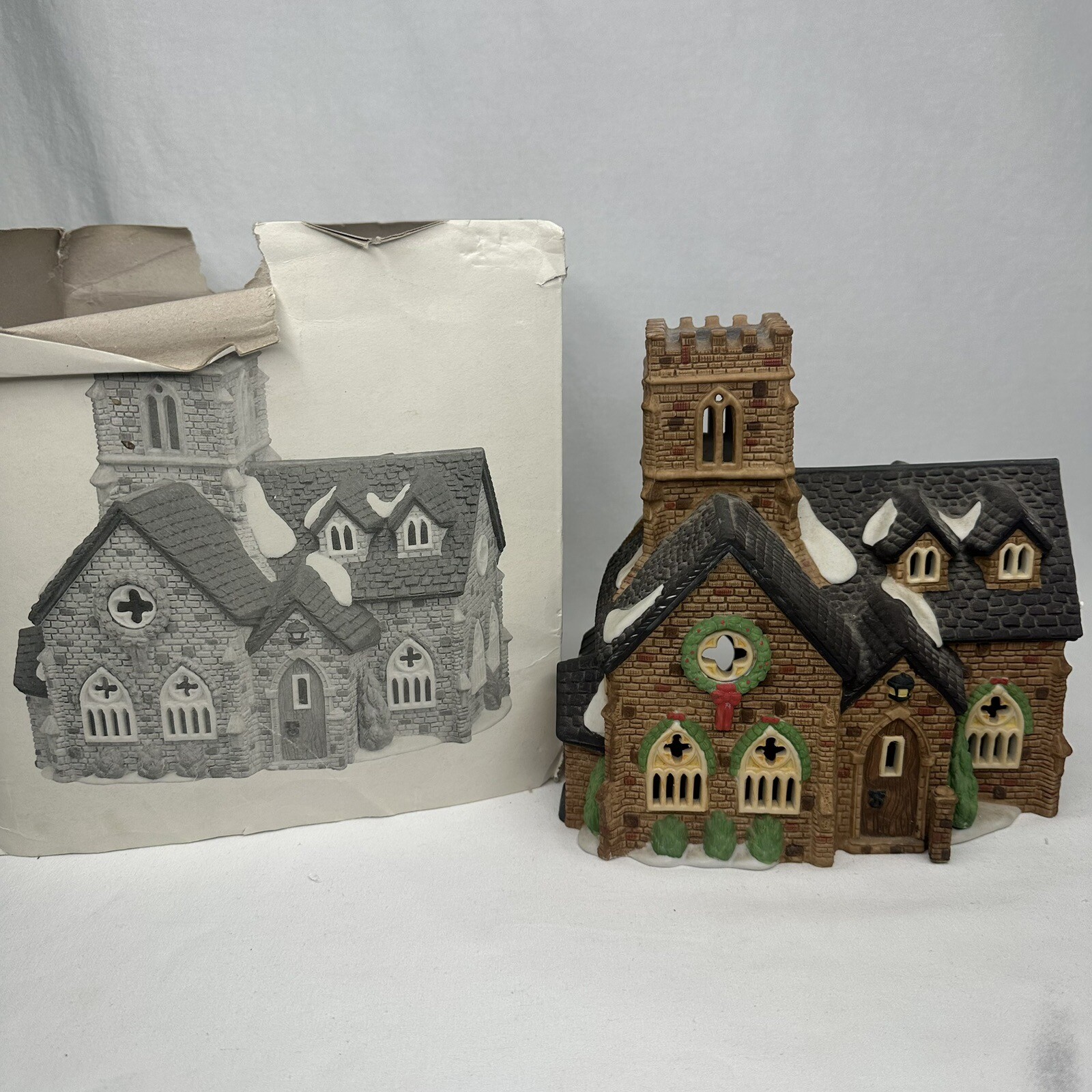 Dept 56 Dickens' Village Series KNOTTINGHILL CHURCH 55824 Retired 1989