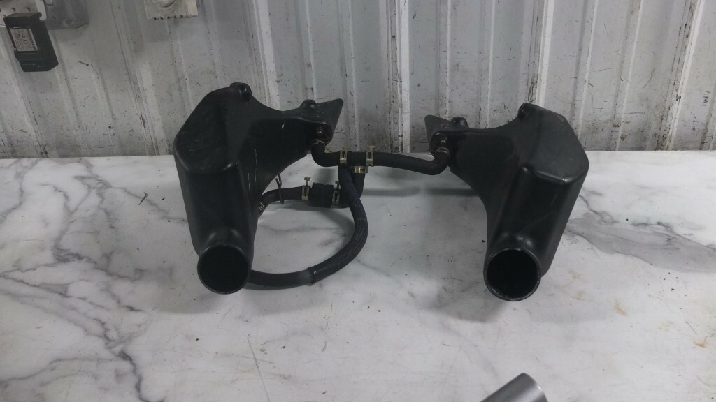02 Kawasaki ZX1200 ZX 12 1200 ZX12 C Ninja Airbox Air Boxes Ducts
