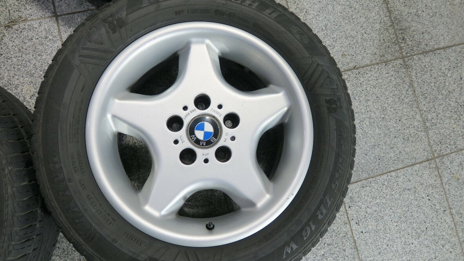 Bild 3 von 9