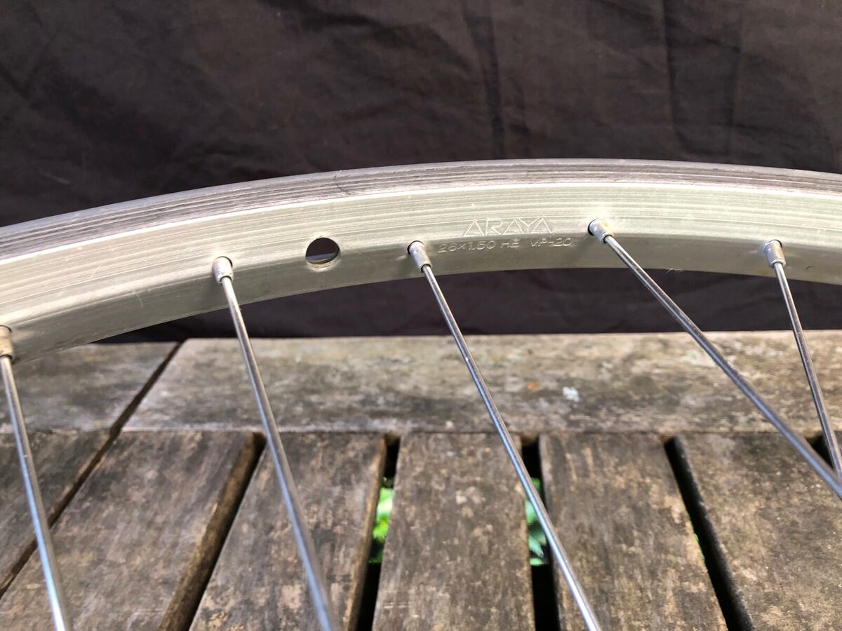 Araya 26 x 1.5 HE VP-20 Aluminum Front Rim Shimano Parallax Araya 26 x 1.5 HE VP-20 Aluminum Front Rim Shimano Parallax