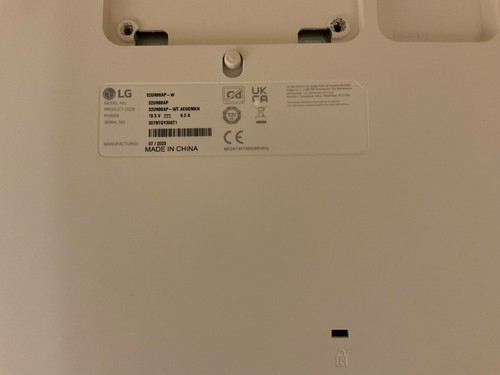 LG BROKEN SCREEN 32un880 ERGO écran ultrafine 4k for pieces/ main board - Photo 2/7