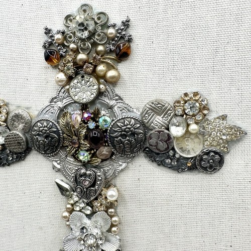 Cross Jewelry Found Art Handmade Beads Brooch Jewels Buttons Framed - Picture 4 of 18