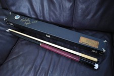 Billiard cue lizard handle with case