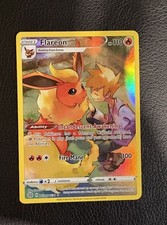 Pokémon TCG Flareon Holo Rare trainer, art card  ￼
