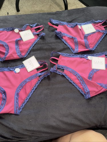 4 Pairs Of Women’s Size Medium Super Sexy Panties Maroon And Blue NWT $12