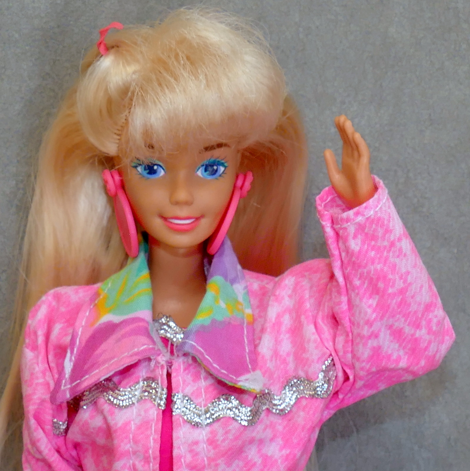 paint and dazzle barbie