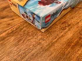 LEGO Pirates: Pirate Raft 6240 / Original Packaging NEW Dream Condition / Grade 1