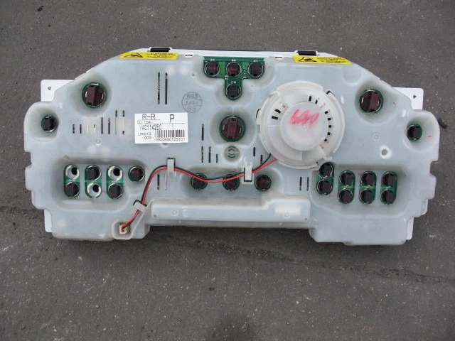 Cuadro de instrumentos velocímetro Land Rover Range Rover 2000-2001--2002 Foto 4 de 4