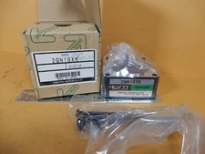 Vexta Oriental Motor Parallel Shaft Gearhead NOS 2GN10XK 10:1