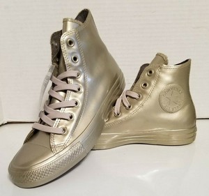gold high tops mens