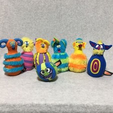 Melissa and Doug Monster Bowling Soft Plush Indoor Game 6 Pins 1 Ball