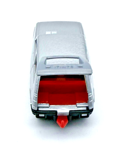 Matchbox No 21 HTF Lesney Renault 5TL Silver w/Red Interior Satin Black Base - Picture 3 of 6