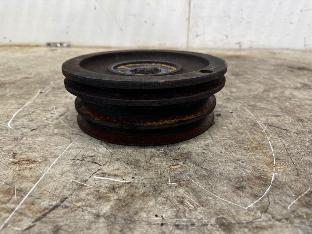 Cummins N14 Celect Plus Accessory Drive Pulley 1666412C1 | Genuine