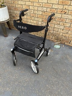 Hero Medical 4 Wheel Aluminium Rollator Walker Seat Storage 136kg Black