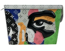 Louis Vuitton Pochette Voyage Limited Edition