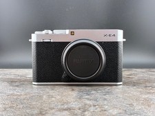 Fujifilm X-E4 26mp Mirrorless Digital Camera Silver good 5143