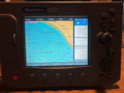 Raymarine C70 Multifunktionsdisplay Kartenplotter - E02018 GEBRAUCHT