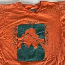 Vintage 1980’s Mountain Valley Recreation Shirt SZ Medium Made In USA
