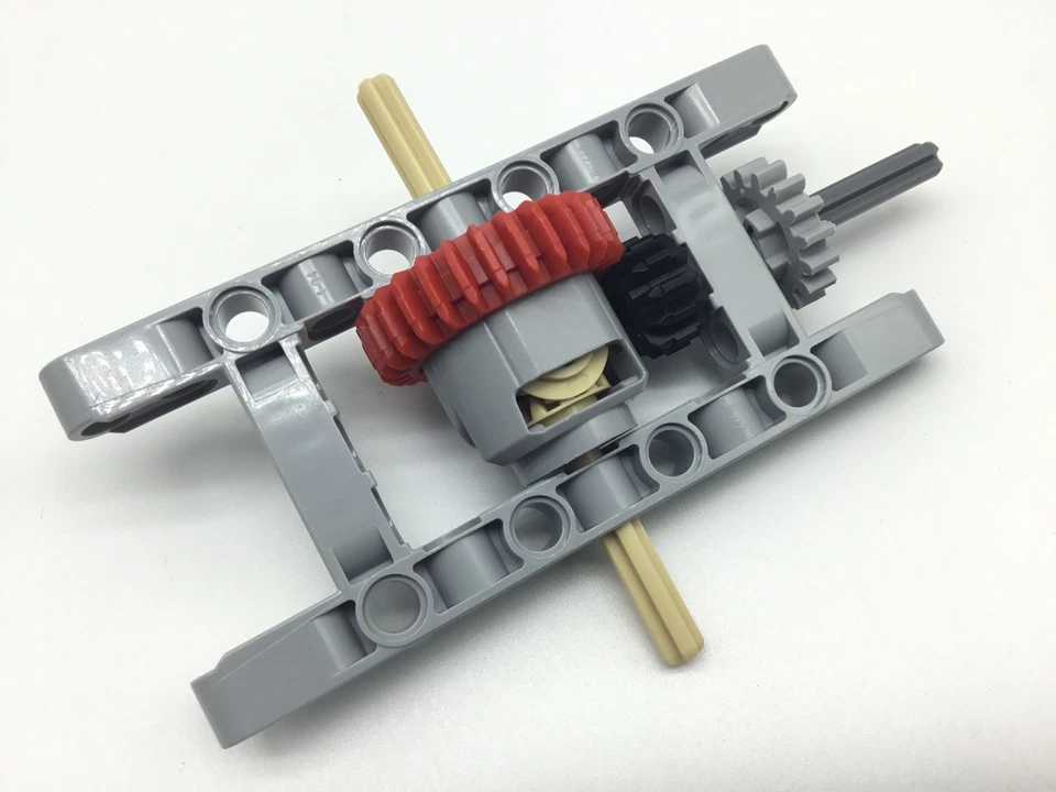 LEGO® Technic Differential + 11x5 Liftarm Rahmen grau / Zahnräder Technik MOC - Bild 2 von 3