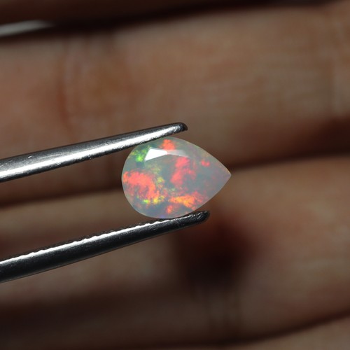 9x7 MM 0.70 Cts Natural AAA Red Green Fire Ethiopian Opal Faceted Pear Gemstone - Picture 6 of 9