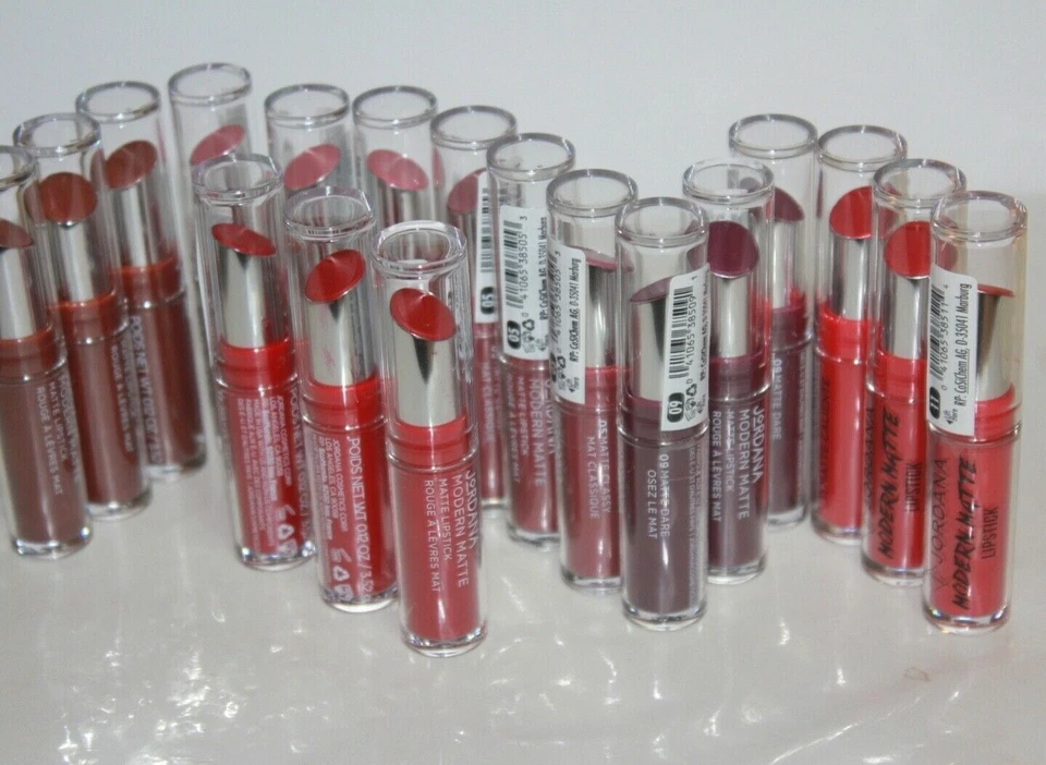 Lápiz labial mate moderno Jordana gratis paraban HECHO EN EE. UU. ELIGE TU COLOR LOTE DE 3 Foto 3 de 3