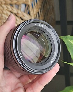 Sony FE 85mm F1.8 SEL85F18