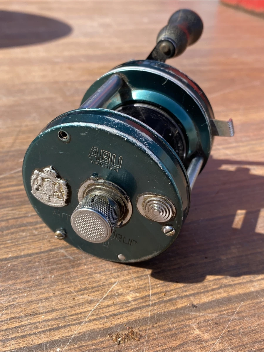 Vintage ABU GARCIA 5000D AMBASSADOR FISHING REEL. COUPLE OF SMALL SCRATCHES