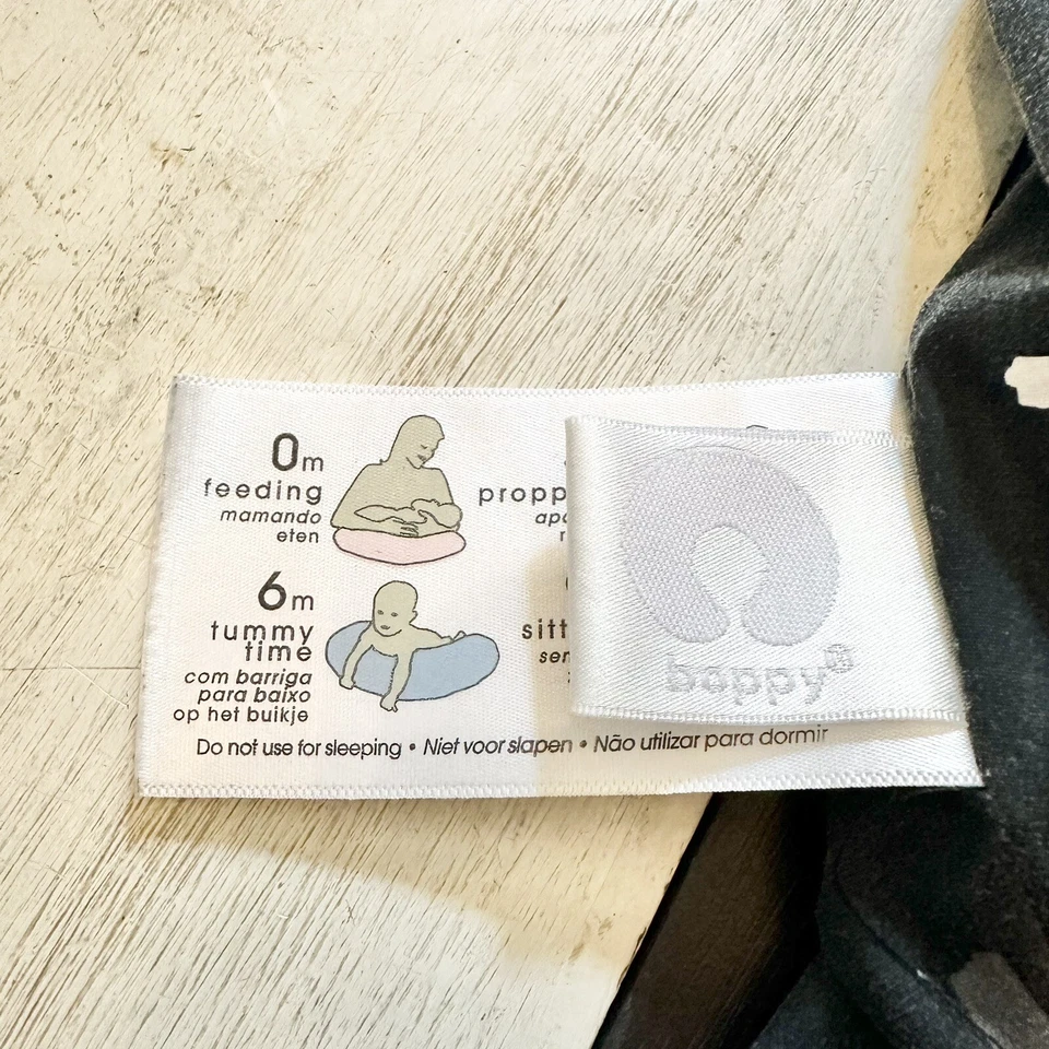 Boppy Pillow Cover XOXO Plush Black & White Unisex Washable - Image 4 of 4