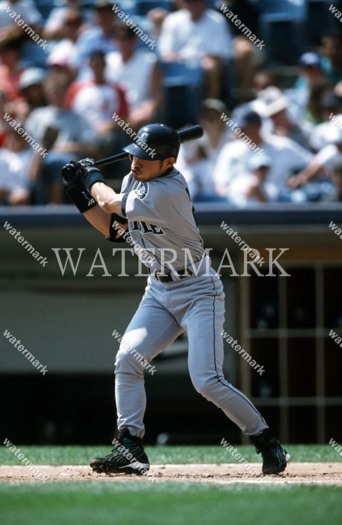 EZ191 Ichiro Suzuki Seattle Mariners Baseball 8x10 11x14 16x20