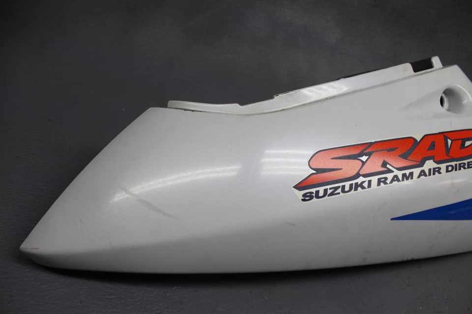 97-2000 SUZUKI GSXR 600 750 SRAD TRASERO DERECHO TRASERO CARENADO CUBIERTA CUBIERTA Foto 3 de 4