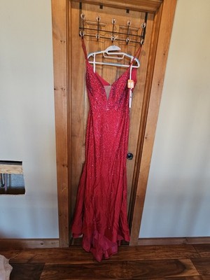 Ellie Wilde By MON CHERI Ruby Red Sparkle Prom/ Evening Gown Size 16 NWT