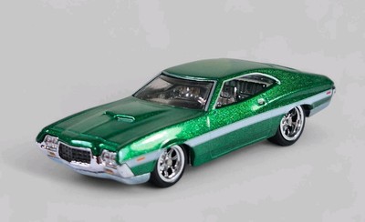 1972 FORD GRAN TORINO SPORT Diorama Collectible DieCast Model Car 1:64 LOOSE