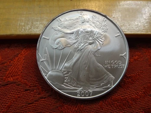 2007 United States American Silver Eagle 1 Oz 0.999 Silver Coin - No Reserve