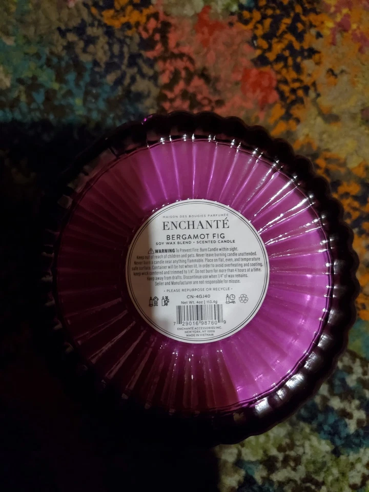 Vela mezcla soja ENCHANTE bergamota e figura Hermoso vidrio morado cortado.*MUY RARO* Foto 3 de 3