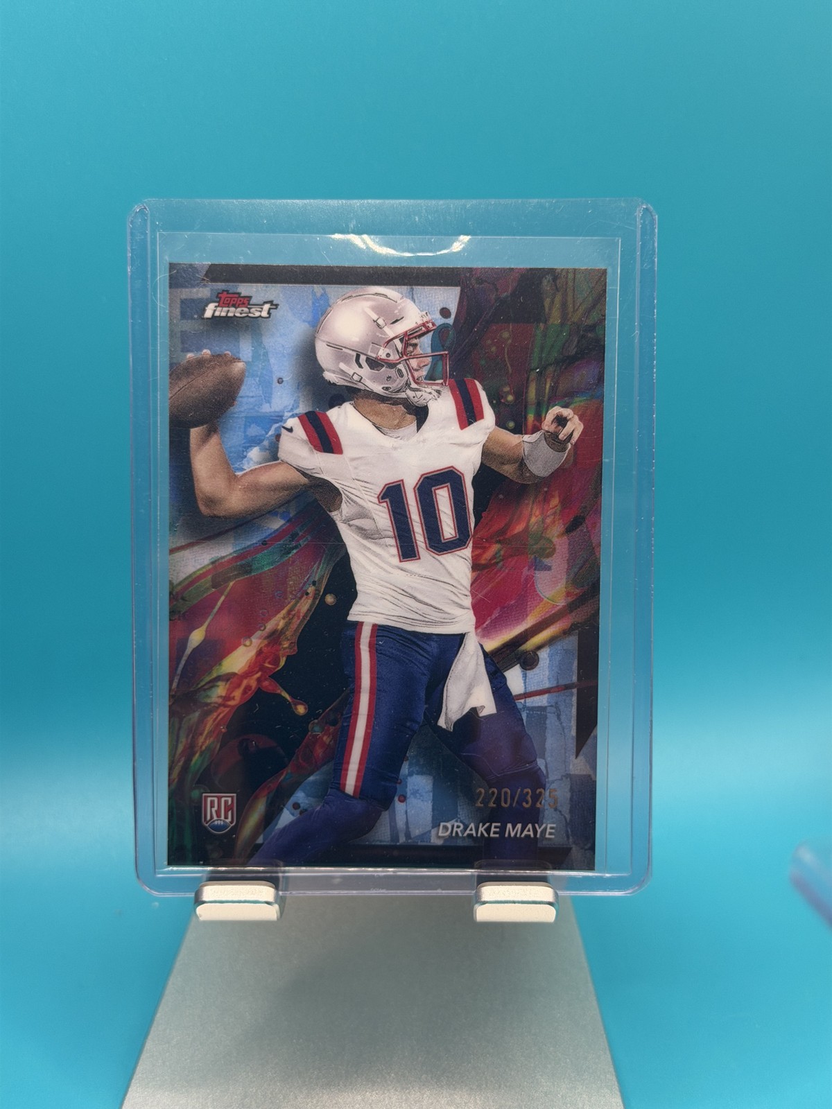 2024 Topps Finest - Common Drake Maye #62 Sky Blue Refractor /325 (RC)