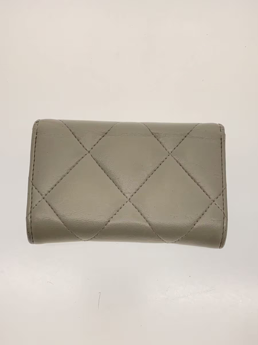 CHANEL Matelasse Caviar Skin Card Case Leather GRY Plain Women's thumbnail 2