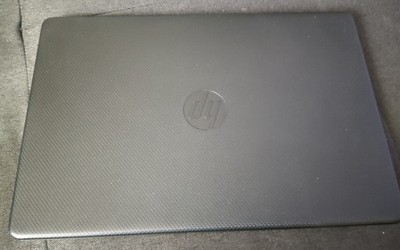 Laptop HP 15s-fq0317ng 15,6'' FHD 256GB SSD, Intel Celeron N4500, 8GB RAM