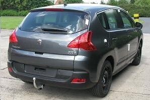 Attelage Peugeot 3008 2009- Westfalia pour tracter caravane et remorque