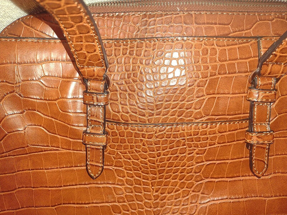 Bolso de Hombro Dana Buchman Imitación Cuero Caimán 3 Secciones Marrón Mano #23D Foto 4 de 4