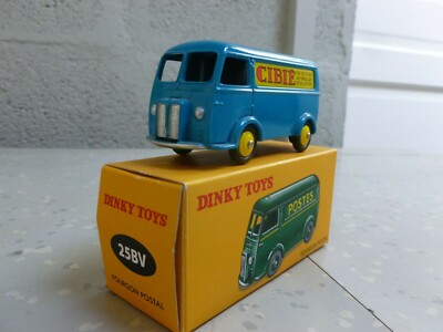 Dinky Toys 1/43 – Peugeot D3A Postes – Jouet Ancien En Tôle – Occasion