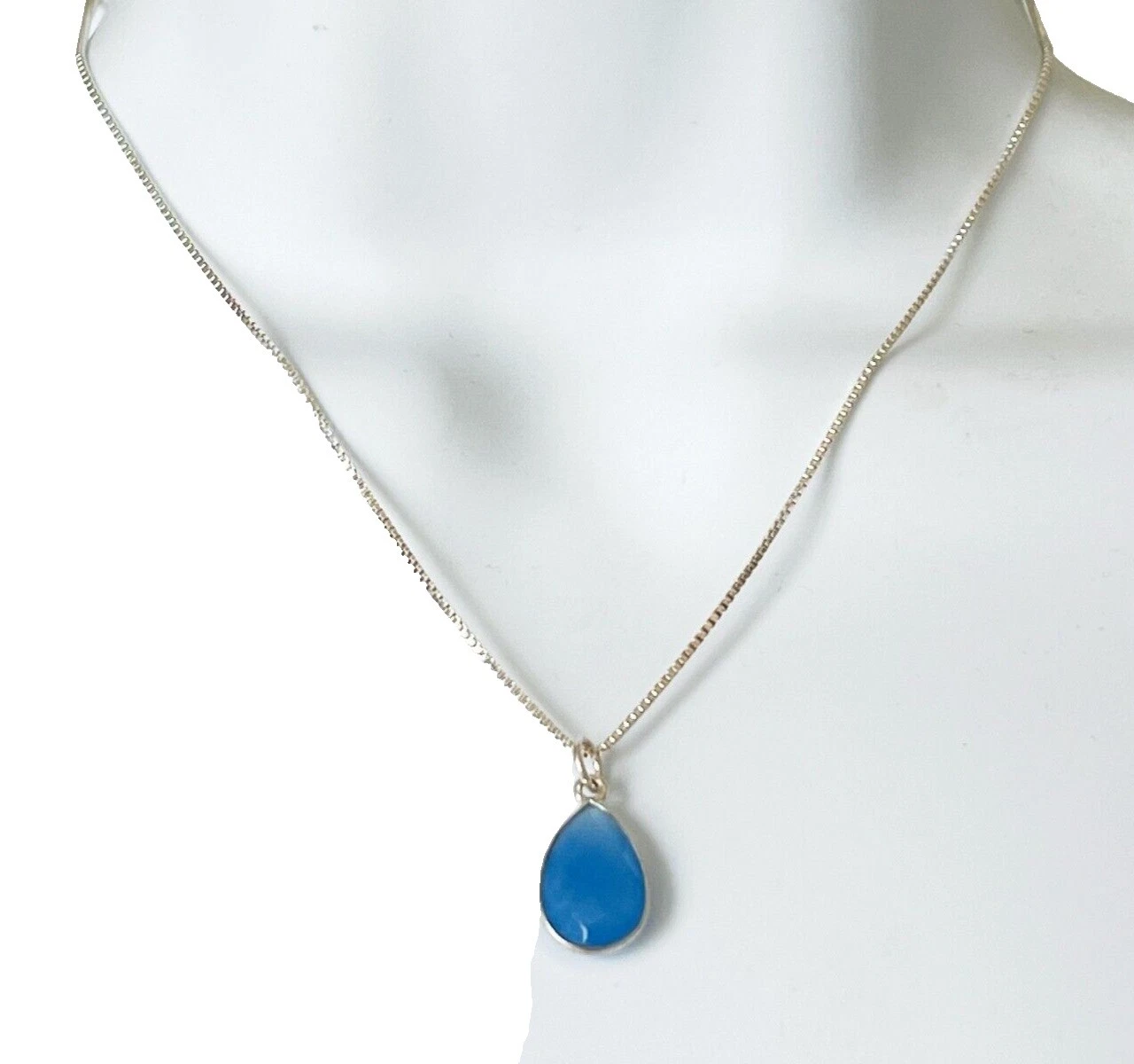 Calcedônia Pedra de Corrente Colares e pingentes Artesanais